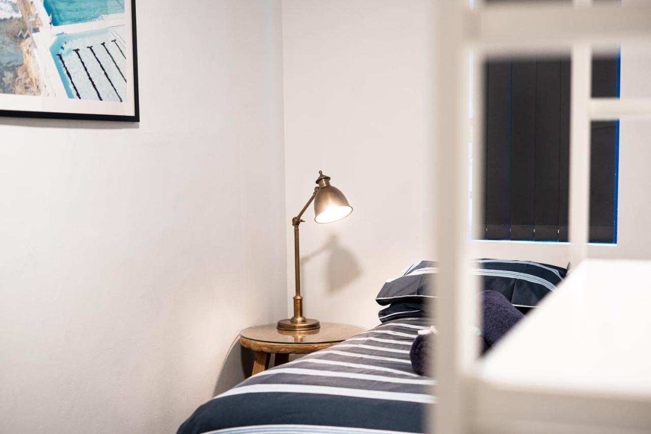 Wake Up! Bondi Beach Sydney Bagian luar foto